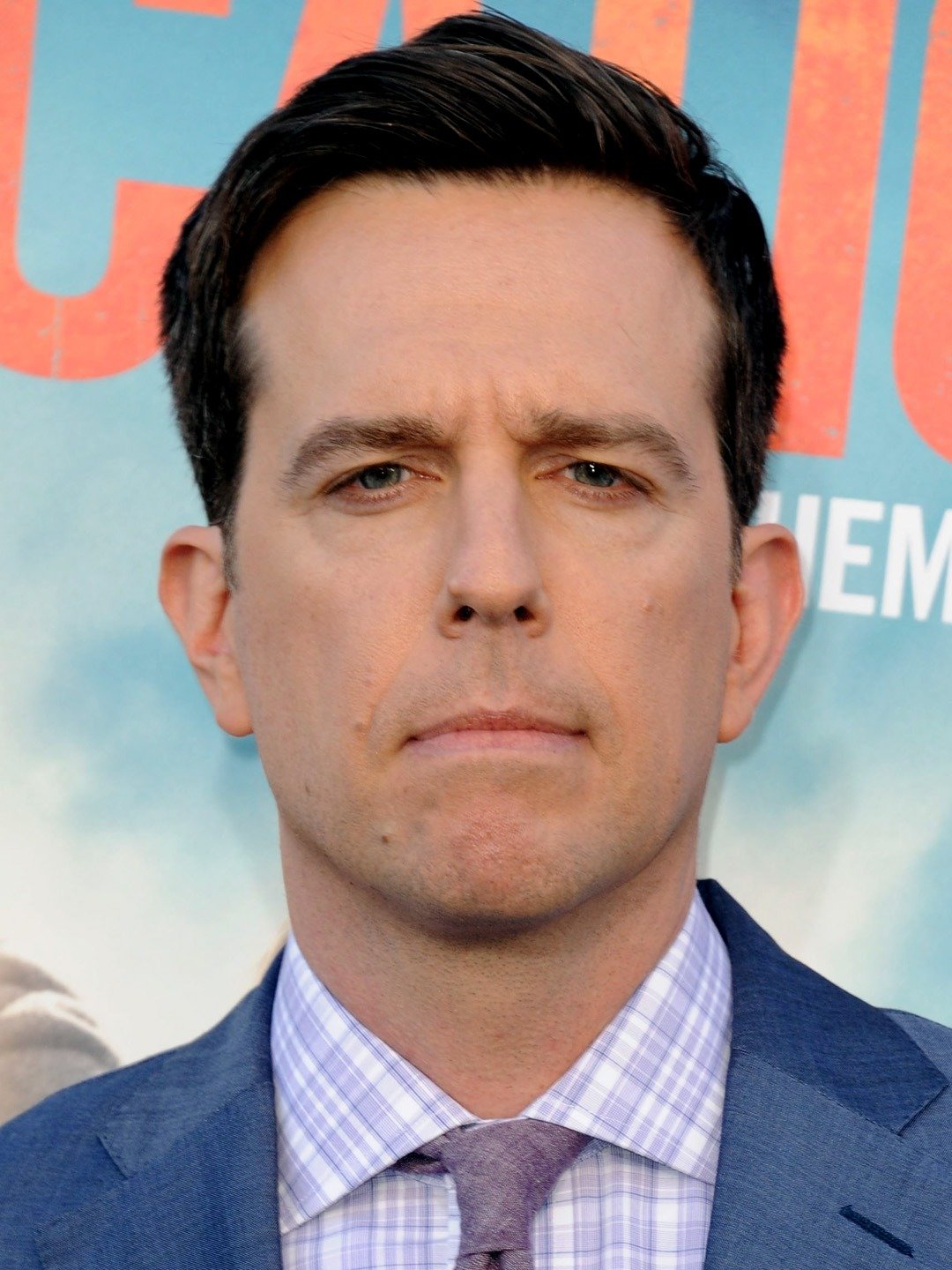 How tall is Ed Helms?